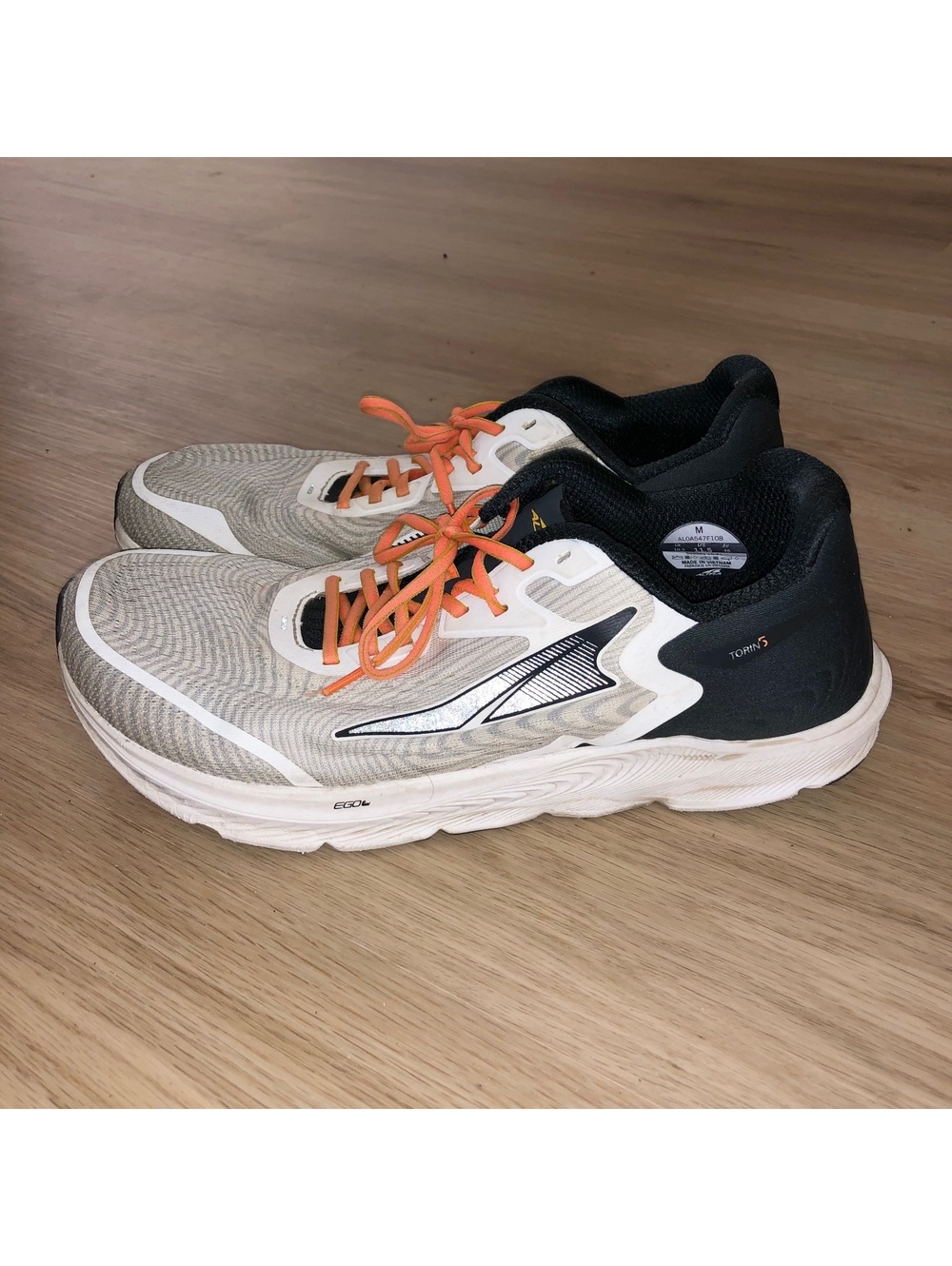 ALTRA TORIN 5 ROAD TRAIL RUNNING SNEAKERS SHOES ORANGE WHITE BLACK MENS SZ 11.5